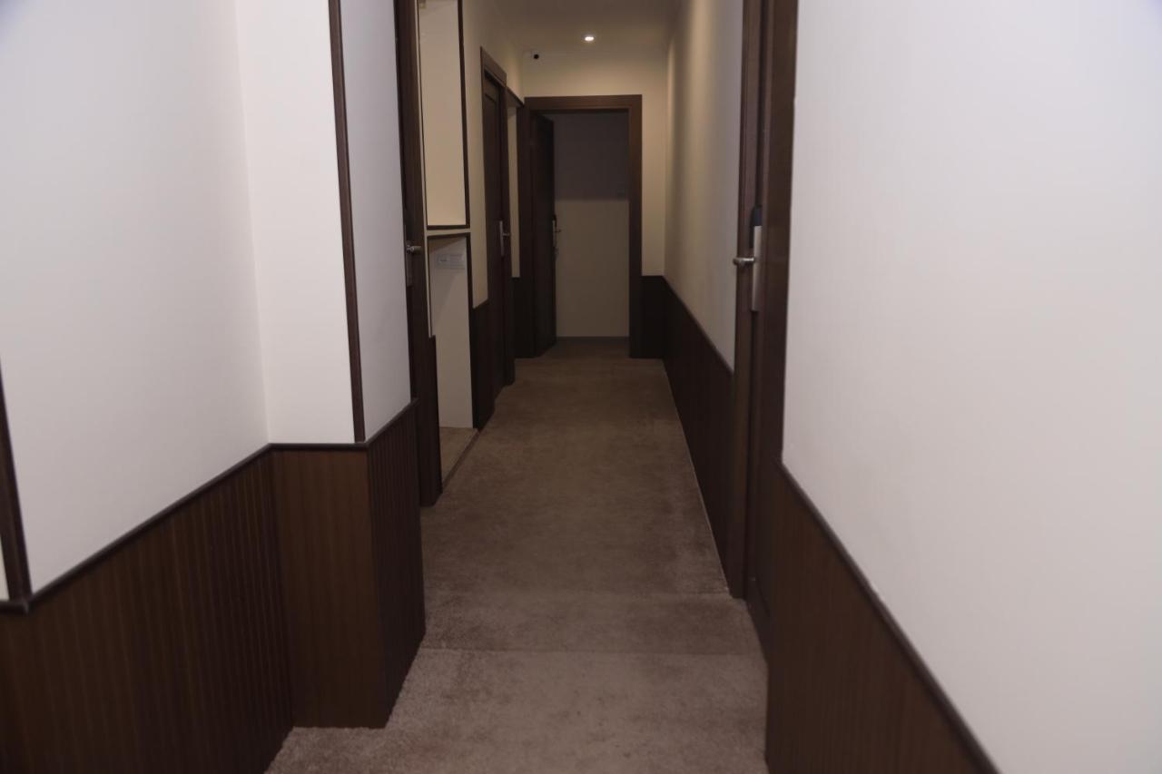 Delin Hotel And Tours Erevan Exterior foto
