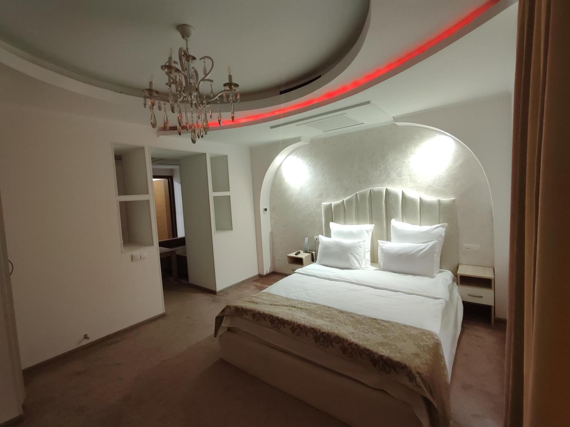 Delin Hotel And Tours Erevan Exterior foto