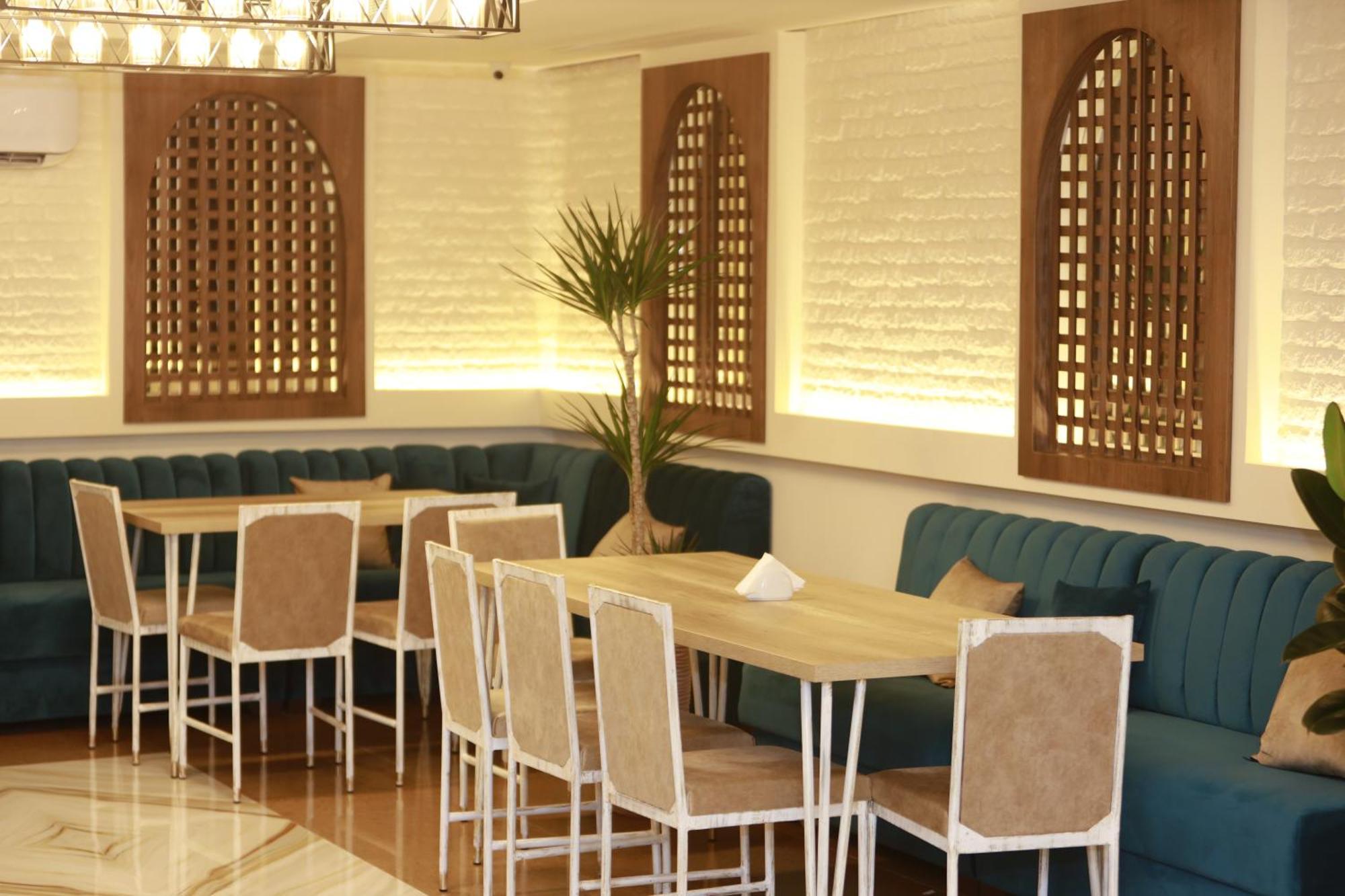 Delin Hotel And Tours Erevan Exterior foto